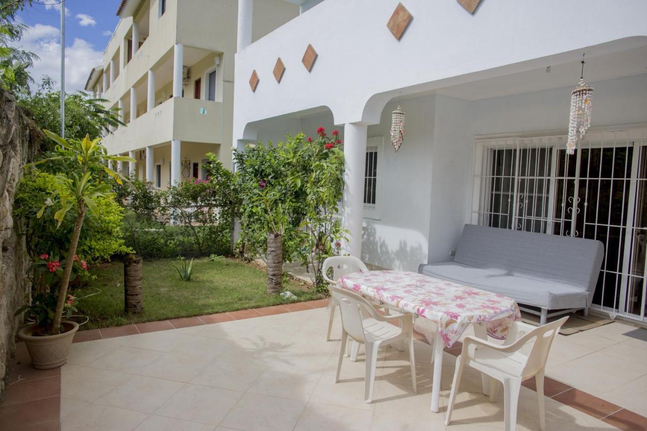 Bela Villa Apartment Ida บายาฮิเบ ภายนอก รูปภาพ